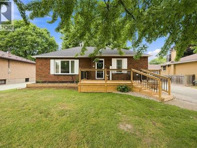 455 Bentinck Street, St Clair, ON, N0N 1G0 house for sale | Listing ID 26018 | Royal LePage