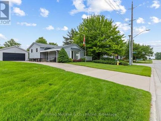 455 Bruce Street, Saugeen Shores, ON, N0H 2C1 house for sale | Listing ID X13732 | Royal LePage