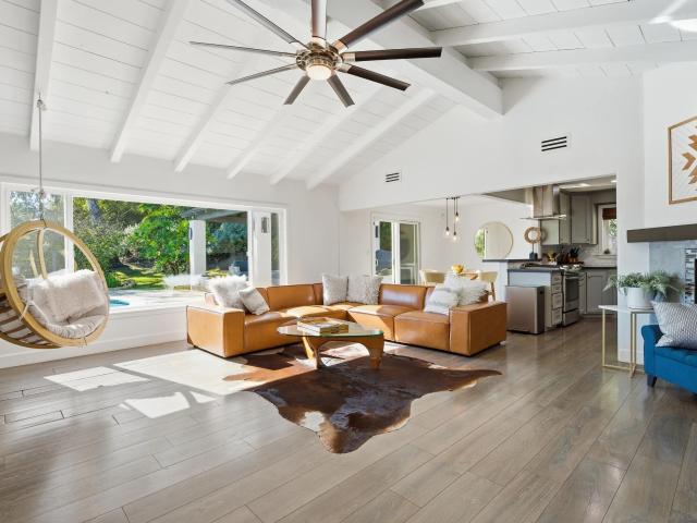 455 Glencrest Dr, Solana Beach, CA 92075 | MLS #250035
