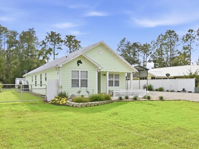 455 Kings Creek Cir, Steinhatchee, FL 32359