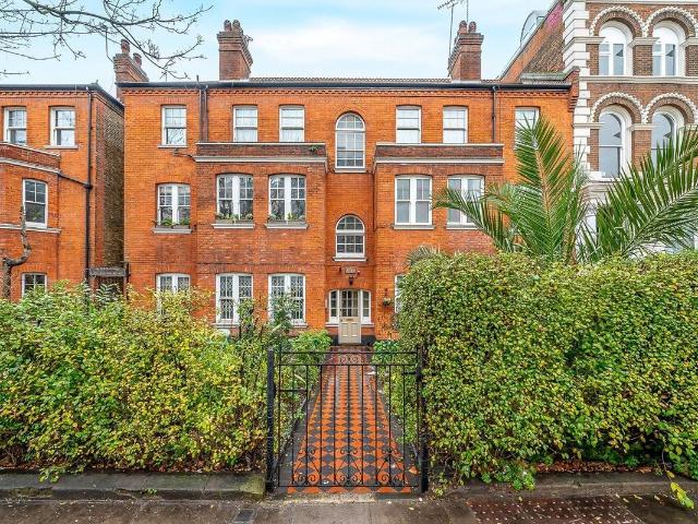 455 Holloway Road, London N7, 2 bed flat to rent, £2,400 pcm | PrimeLocation