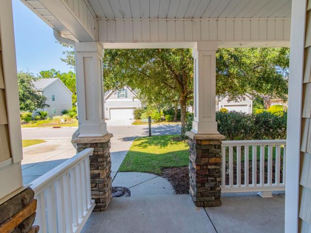 4564 Marshwood Dr