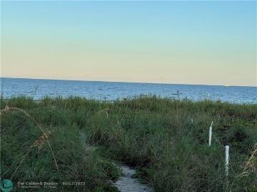 4564 El Mar Drive Unit 5, Lauderdale By The Sea, US, FL