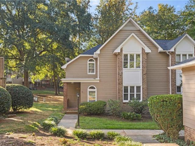 4564 Fernhaven Circle