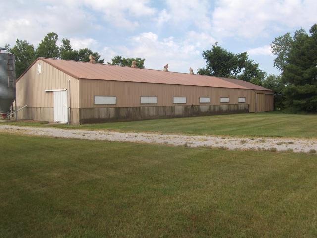 4565 E 100 N