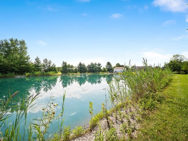 4569 W Oak Harbor Southeast Road