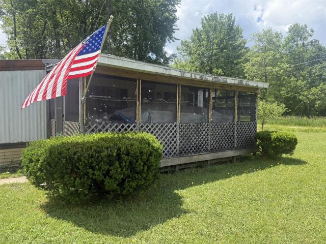 4563 DOE Trail