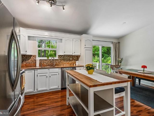 456 Poplar Lane