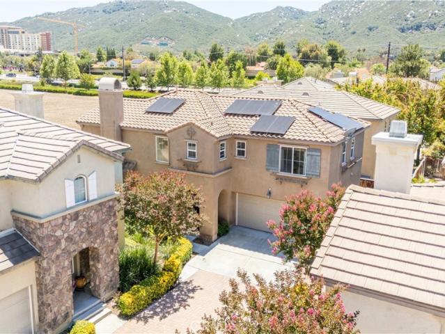 45776 Klamath Court
