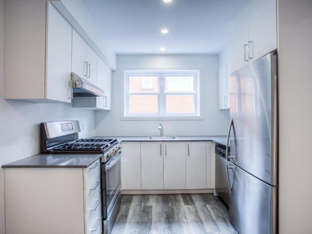 4570 Av. Walkley, Montréal Côte des Neiges, QC H4B