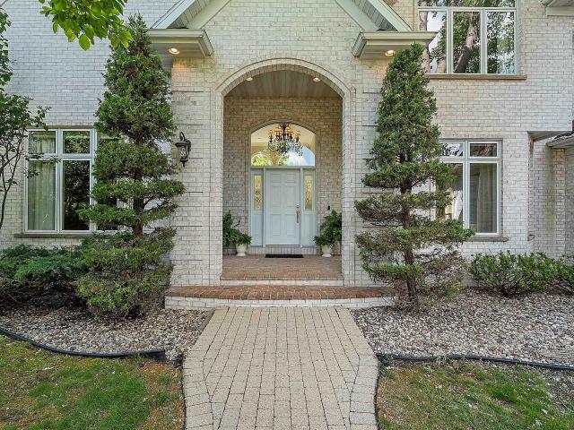 4571 algonquin trail