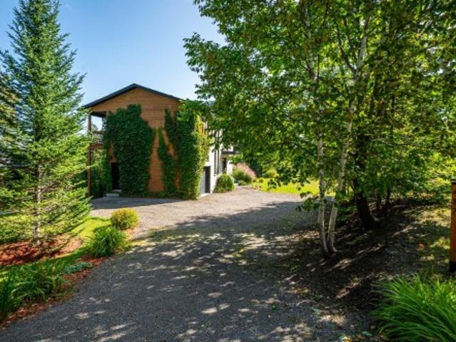 457 Ch. Flynn, Saint Sauveur, QC, J0R 1R1 house for sale | Listing ID 13957 | Royal LePage