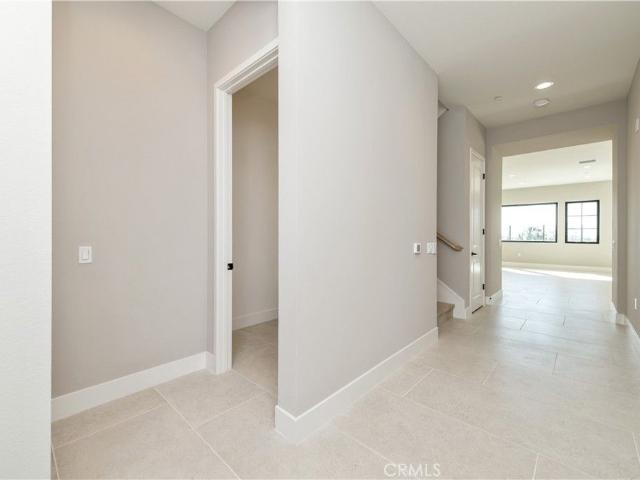 457 Treeline, Irvine, US, CA