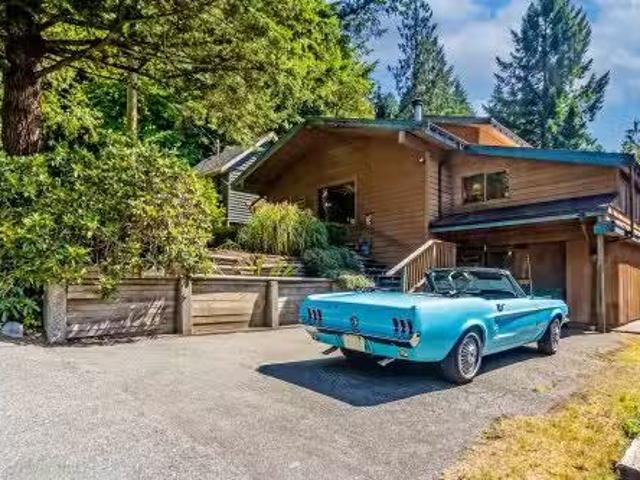 4585 Raeburn Street, North Vancouver, BC, V7G 1K3 house for.