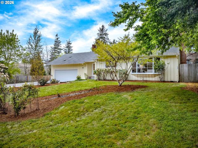 4585 SW Poplar Ln