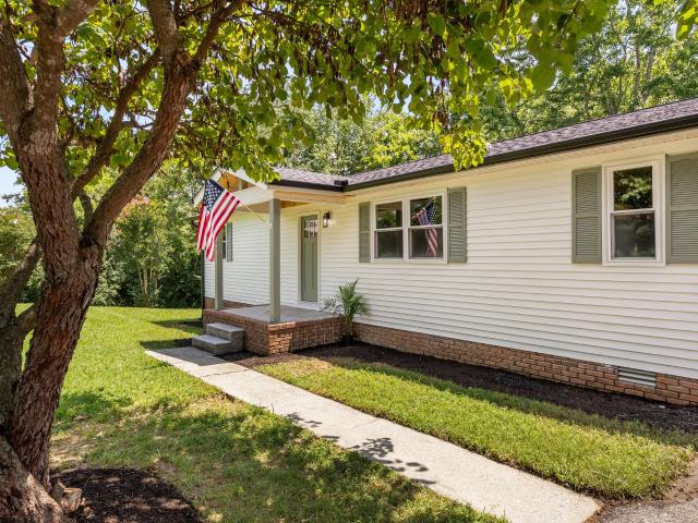 4587 Lahr Rd