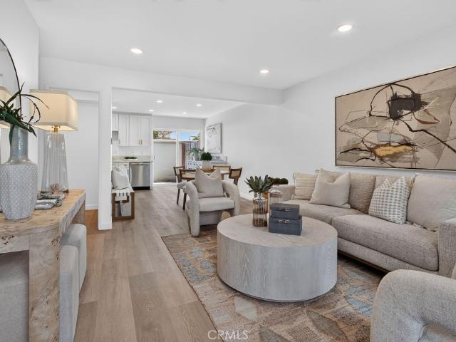 4588 Jamestown
