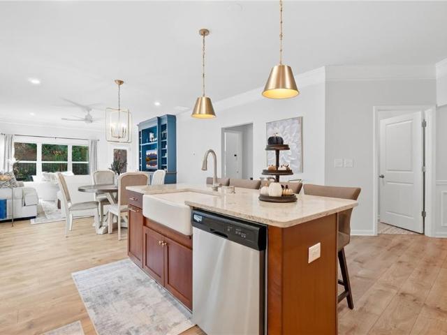 4581 Grenadine Circle