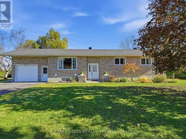 4583 Boundary Road, Ottawa, ON, K4B 1P5 house for sale | Listing ID X14103 | Royal LePage