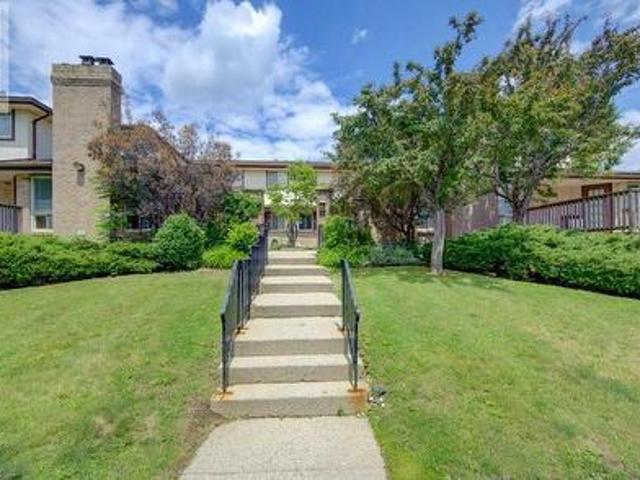 458 Beechwood Place Unit# 3, Waterloo, ON, N2T 1Y9 townhouse for sale | Listing ID 40841 | Royal LePage
