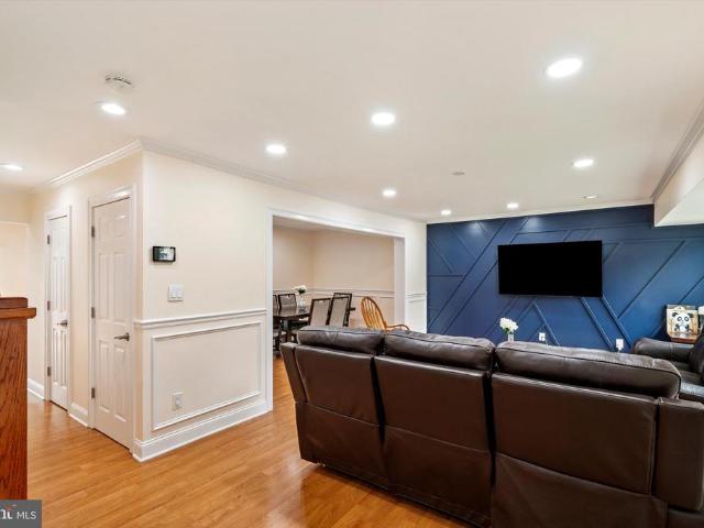 458 Livingston Drive