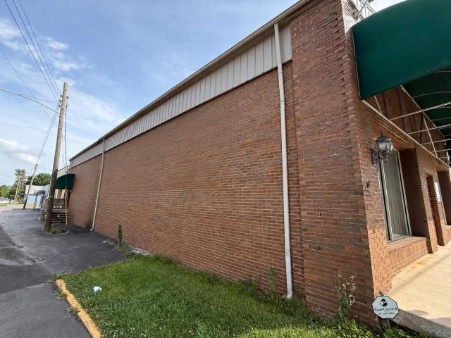 458 Main Street