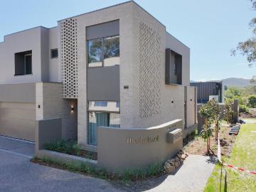 Canberra, Australian Capital Territory, Yass Valley, Victoria