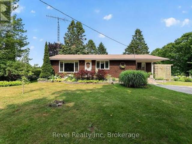 459 Cedar Point Road, Tiny, ON, L9M 0J5 house for sale | Listing ID S13627 | Royal LePage