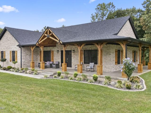 459 Sycamore Trail