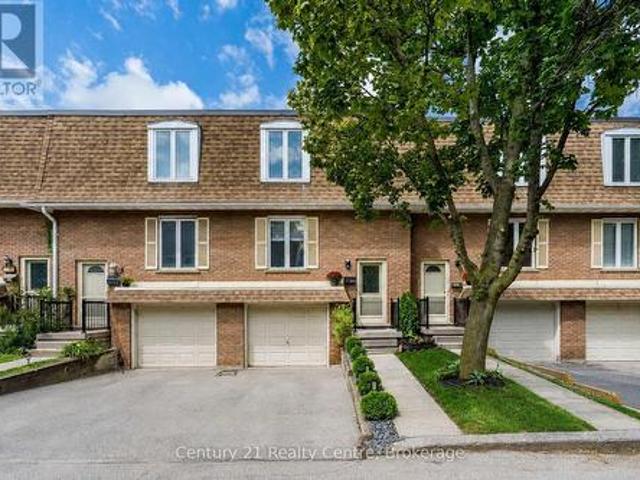 45 1537 Westminster Place, Burlington, ON, L7P 2B4 townhouse for sale | Listing ID W13682 | Royal LePage