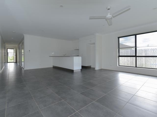 45 Trader Crescent Cannonvale, QLD 4802