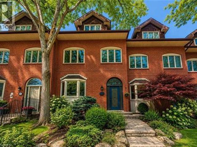 45 Tradewind Drive, Oakville, ON, L6L 6K9 house for sale | Listing ID 40867 | Royal LePage