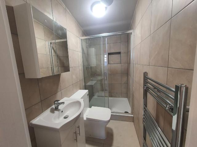 45 Tudor Road, Hayes UB3, 1 bed property to rent, £1,100 pcm | PrimeLocation