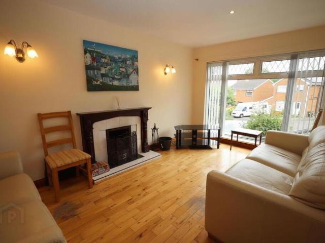 45 Vaddegan Road, Newtownabbey, BT36 7SW