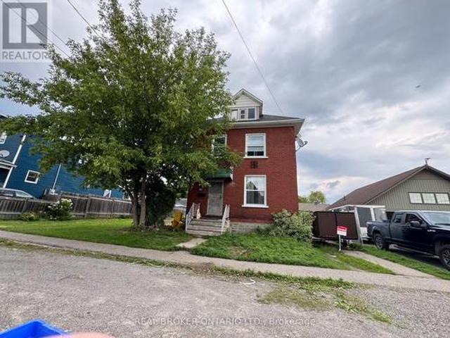 45 Alice Street, Smiths Falls, ON, K7A 2W4 house for sale | Listing ID X13660 | Royal LePage