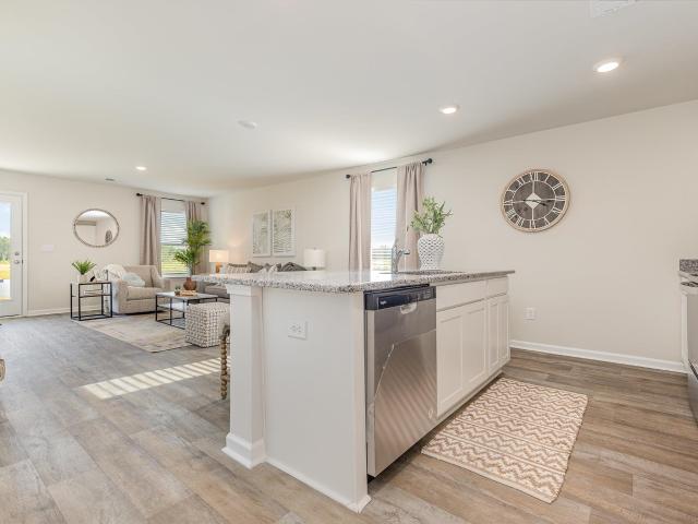 45 Ashworth Dr