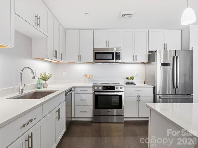 45 Asheland Avenue # 700