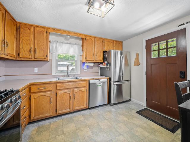 45 Applevale Drive