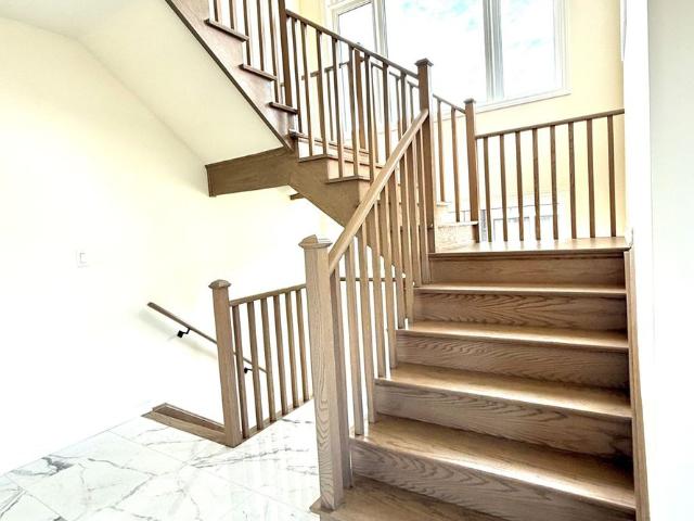 45 Arnold Circle, Brampton