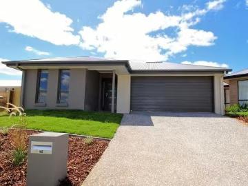 45 Beaufortia Street, Deebing Heights, QLD 4306