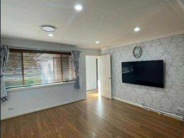 45 Bingara Road, Macquarie Fields NSW
