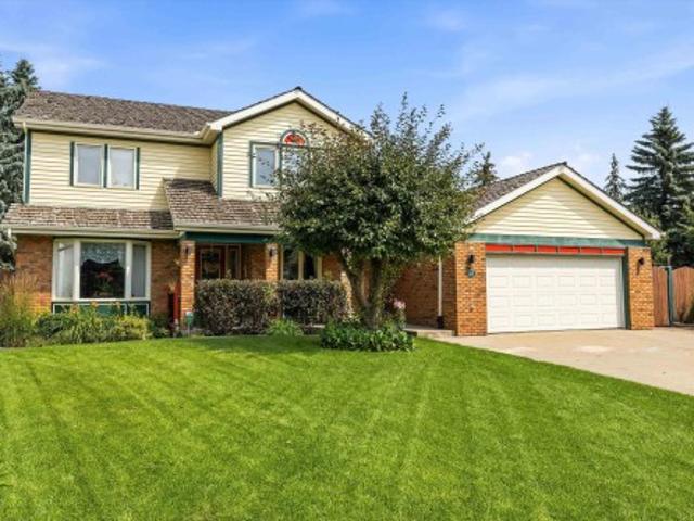 45 Blue Quill Crescent Nw, Edmonton, AB, T6J 6C5 house for sale | Listing ID E4512 | Royal LePage