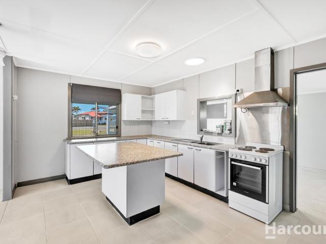 45 Burnett Heads Road, BURNETT HEADS, QLD 4670