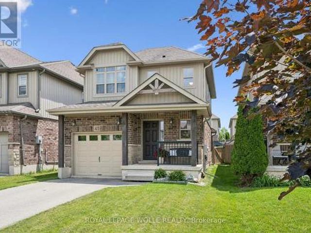 45 Captain Mccallum Drive, Wilmot, ON, N3A 0B6 house for sale | Listing ID X13515 | Royal LePage
