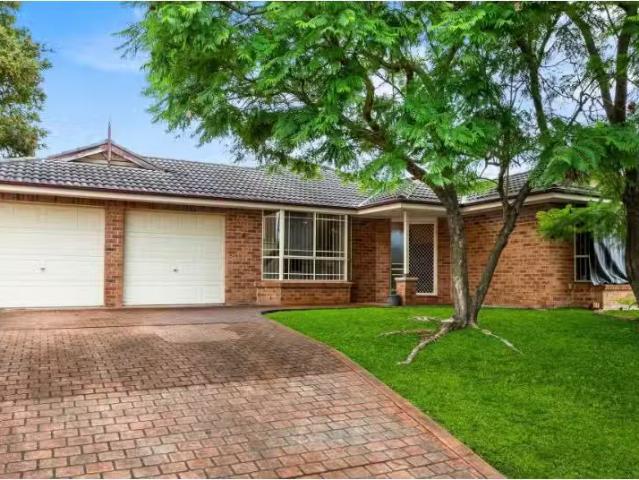 45 Casino Street, Glenwood House for rent Listed by Brianna M.