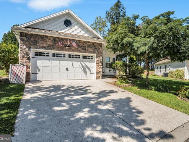 45 Colonial Court