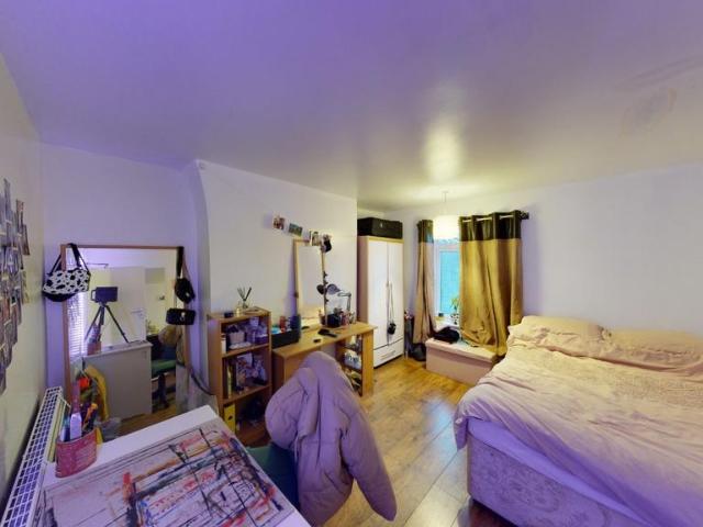 45 Cromwell Street, NG7 4GL 4 bed terraced house to rent £2,288 pcm £528 pw