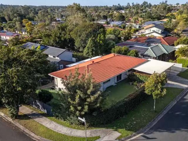 45 Duntreath Street, Keperra, QLD 4054 House for Rent