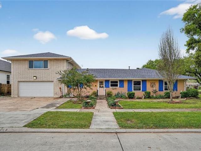 45 E Carmack Dr, Chalmette, LA 70043 | MLS #2550