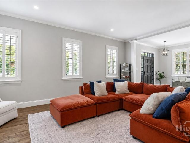 45 Eagles Cove
